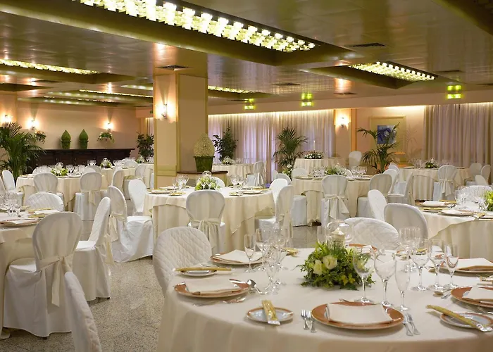 Astoria Palace Hotel 4*