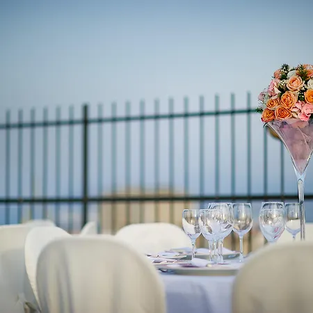 Ξενοδοχείο Astoria Palace 4*